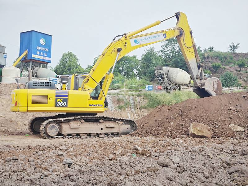 無懼高溫“烤”驗，堅守一線顯擔當