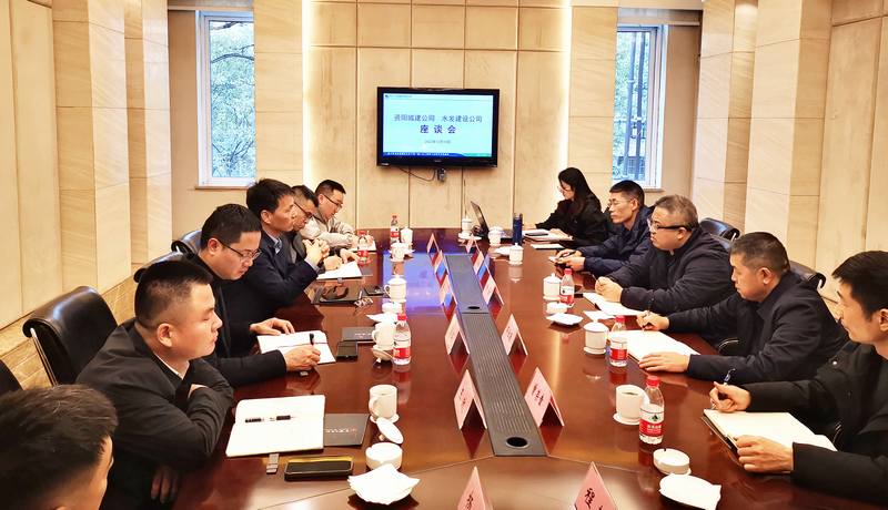 資陽城建集團(tuán)總經(jīng)理張三一行到向家壩一期 二步Ⅴ標(biāo)工程調(diào)研