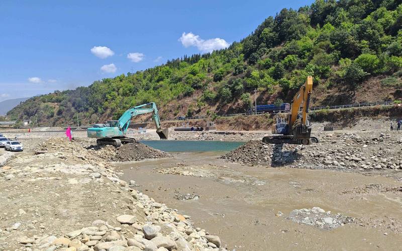 冕寧縣紅旗堰灌區(qū)項(xiàng)目二期圍堰成功截流